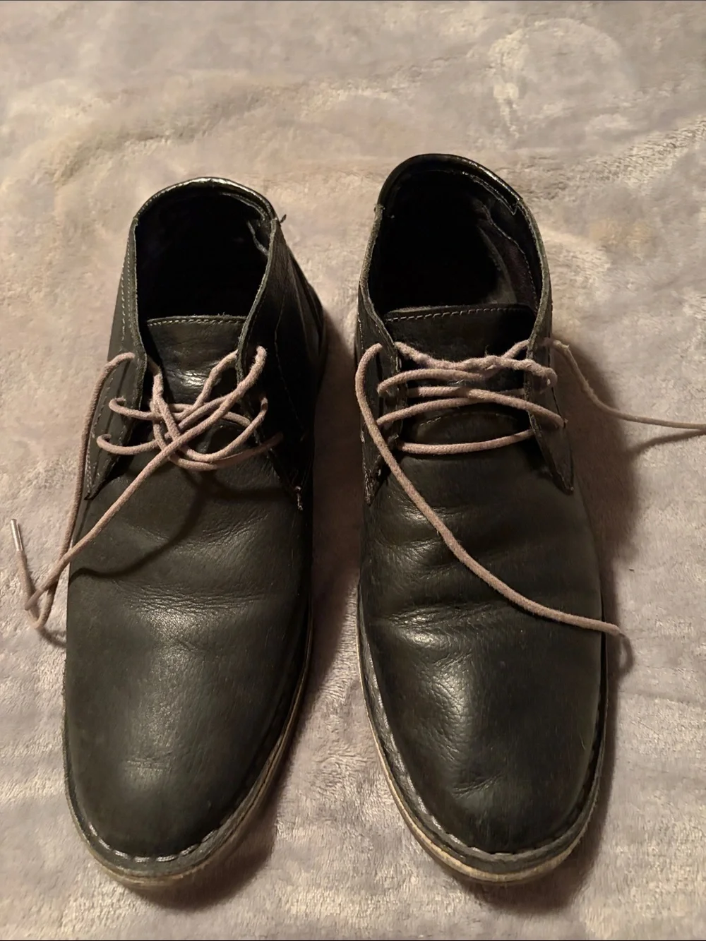 Kenneth Cole Reaction Black Leather Chukka Boots with Brown Laces